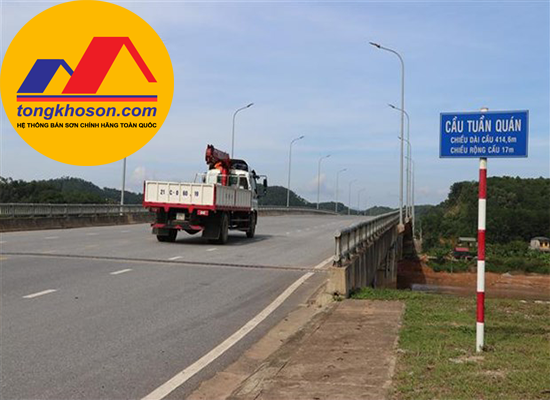 Sơn giao thông tại Yên Bái