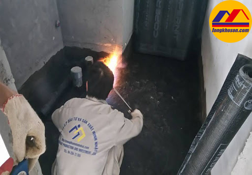 3 cách chống thấm nha vệ sinh phổ biến nhất hiện nay