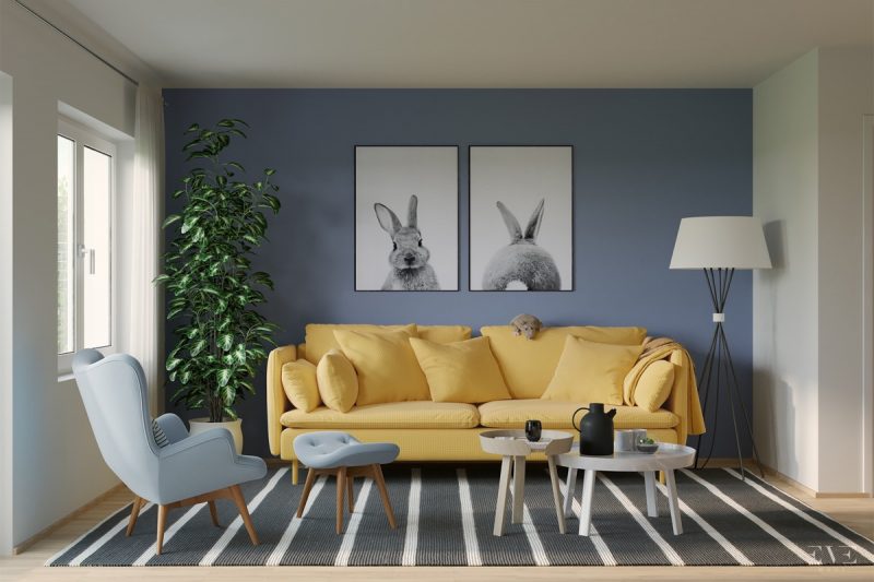 bàn ghế màu vàng mơ kết hợp ăn ý với sơn tường nhà màu xanh