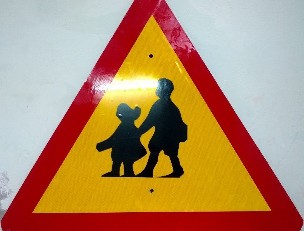 sơn nhiệt dẻo biển báo giao thông