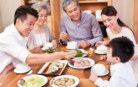 Giáng sinh cả gia đình cũng ăn cơm