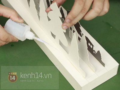 dán các tấm bìa theo tỷ lệ đã chia
