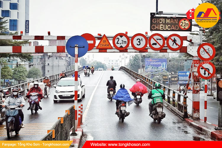 Biển báo giao thông có cần bảo vệ chống rỉ không?