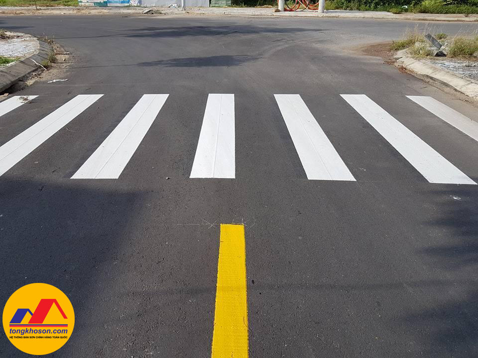 kẻ vạch tầng hầm tại các bãi đỗ xe