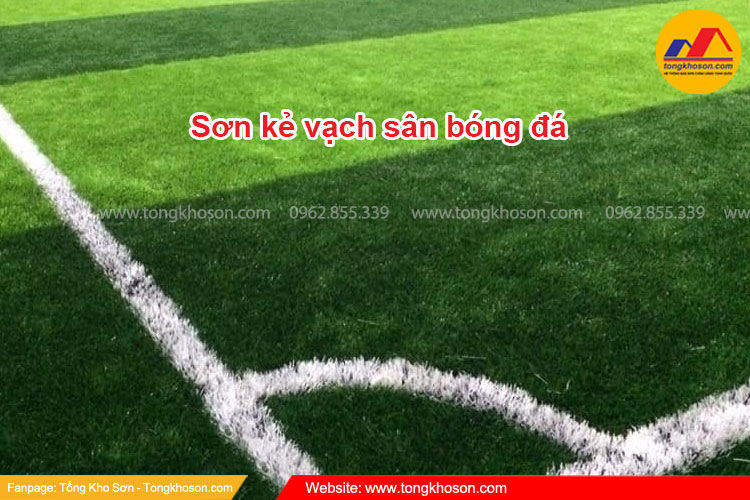 Sơn kẻ vạch sân bóng đá
